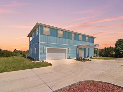 5900 Costanero Rd