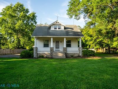 Property at 667 Chesapeake Dr, White Stone, VA