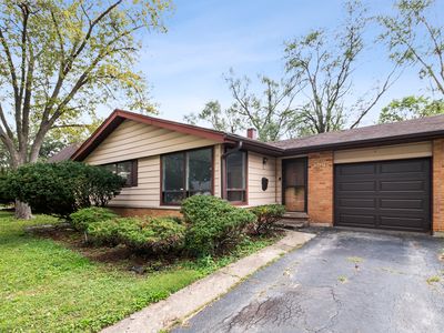 3407 Hickory Ln