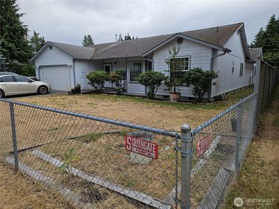 2916 Russell Road