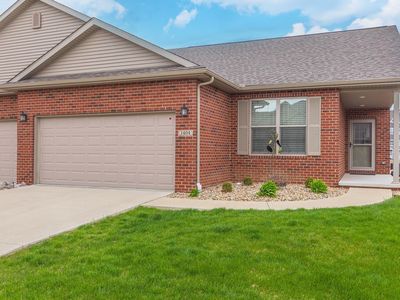 1404 Monterey Pine Dr