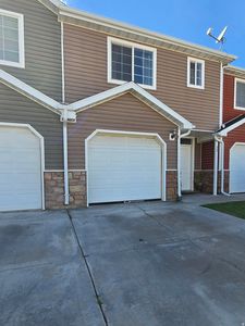 567 N 2425 W
