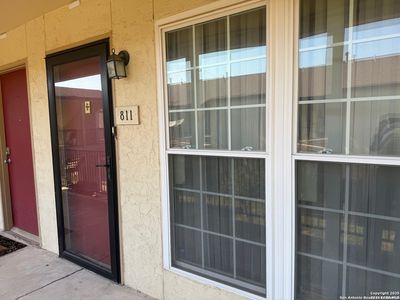 8702 Village Dr #811