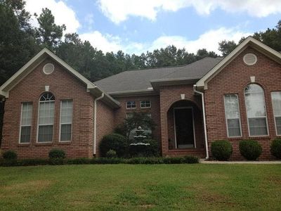 3557 Lake Oak Ridge Dr