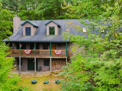 6352 Wayfaring Ln