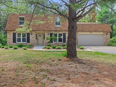 5581 Maple ROAD