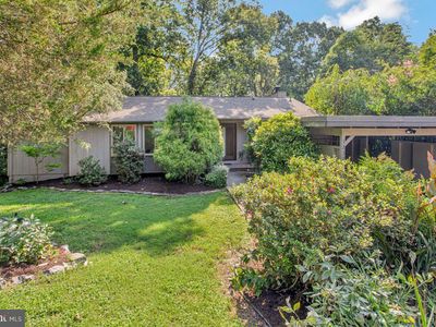 Property at 12321 Hollyhock Ct, Woodbridge, VA