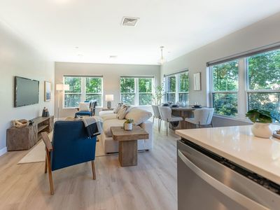 999 Hancock St Unit 202