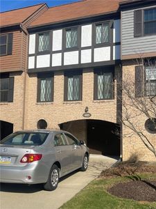 405 Maywood Dr