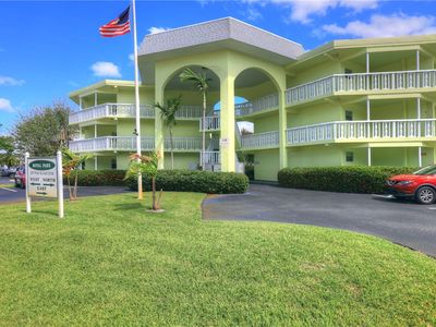 1100 Ponce De Leon Cir #305