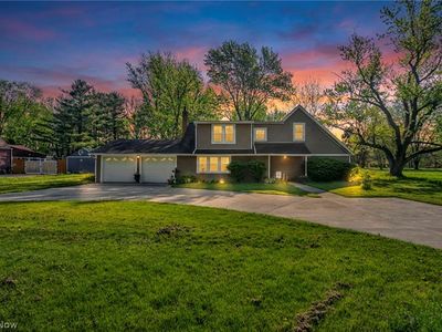 8689 Stearns Rd