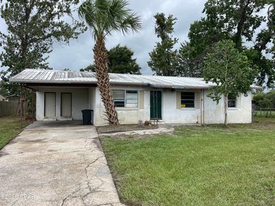 1019 N Star Ave
