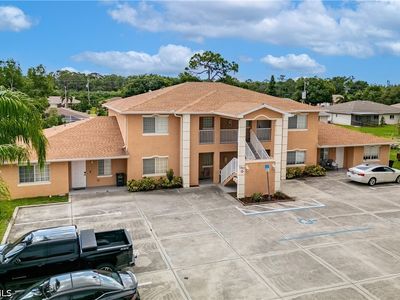 1227 SE 23rd Pl APT 3