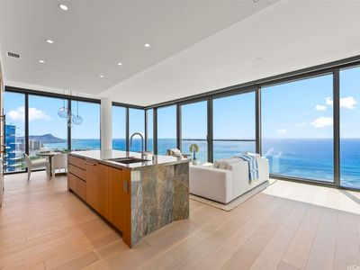 1100 Ala Moana Blvd #PENTHOUSE 3900