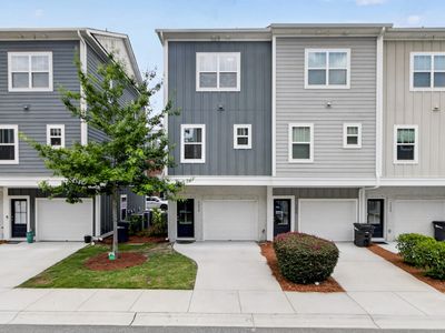 1252 Allusion Ln #201