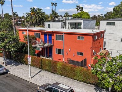502 Westminster Ave