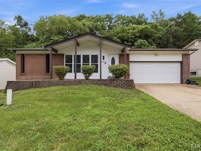 5018 Country Valley Dr