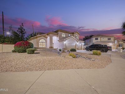 1124 N ROBIN Lane