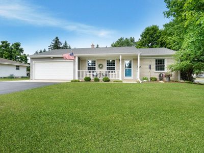 1674 Mapledale ROAD
