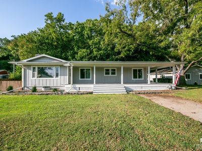 641 Zeandale Rd
