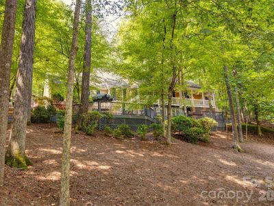 129 Overbrook Dr NE
