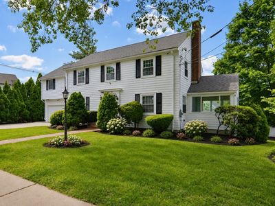 81 Brettwood Rd