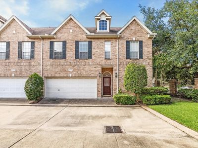 2838 Briarhurst Park