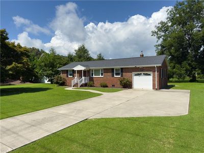844 Johnstown Rd