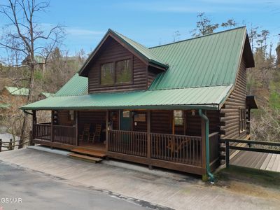 620 Chickasaw Gap Way