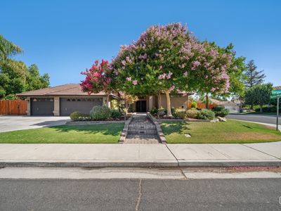 15502 Clarisse St