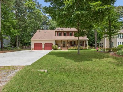 102 Edgewood Ct