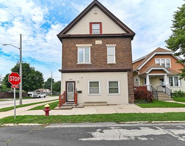 3800 E Pulaski AVENUE