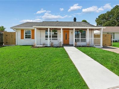 Property at 153 Elaine Dr, Westwego, LA