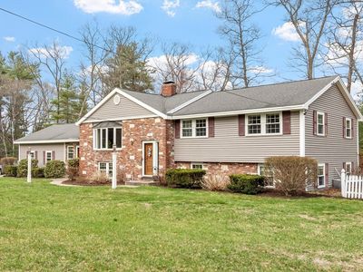 20 Lancaster Dr