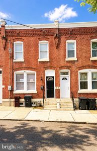 110 N Franklin St