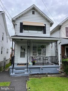 715 Port Carbon Saint Clair Hwy