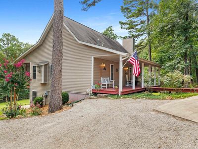 136 Old Farm Trl