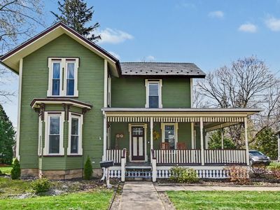 92 S Main St