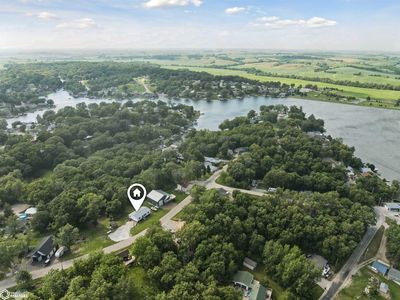 Property at 1218 E Ridge Dr, Brooklyn, IA