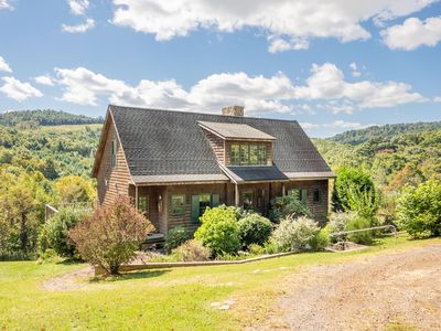 877 Old Furnace Rd SW