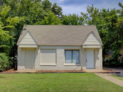 707 N Xanthus Ave