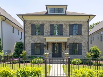 3621 Woodmont Blvd