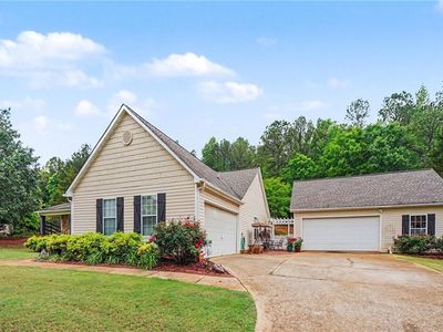 831 Riverwood Dr