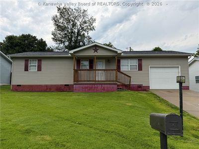 Property at 8 Russell Ct, Culloden, WV