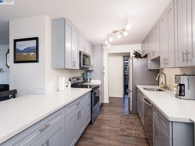 Property at 801 Center Ave, Martinez, CA