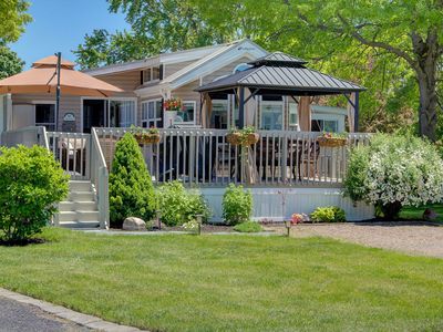 51 Island Circle