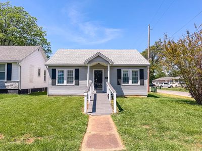 1000 Mill St