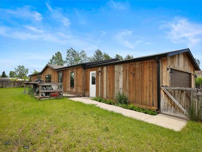 736 Cheery Dr
