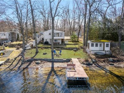 446 Lake Washington Dr