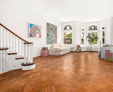 866 Prospect Pl